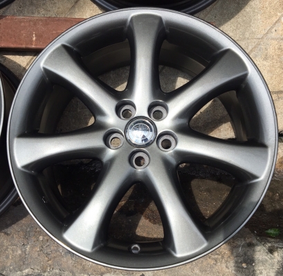 ล้อแม็ก Toyota Wish ขอบ 17 สีเทากัน