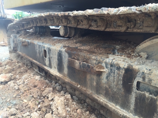 ขายรถแบคโฮ CATERPILLAR E300 เครื่อง 10Z สภาพสวย พร้อมใช้งาน สนใจโทร 081-970-1072