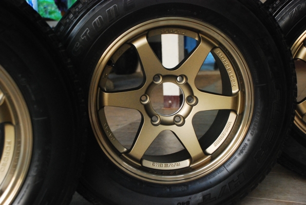 แม็กขอบ 17  พร้อมยาง