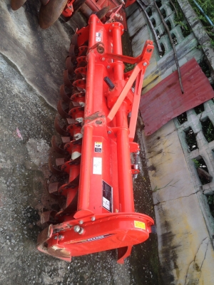 ==>โรตารี่ตราช้าง rx-220 สำหรับรถไถใหญ่สภาพ เกือบ 100\%