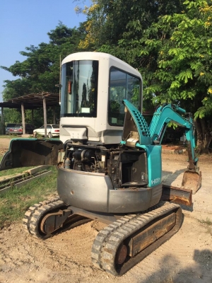 ขาย kobelco sk25sr เก่าญี่ปุ่นมีเก๋ง ไม่เคยใช้ในไทย โทร 086-1602189