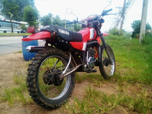 ขาย Dt125  เครื่องดีพร้อมใช้ ไฟติดทุกดวงปั้ม2T.ใช้งานใด้ปกติ