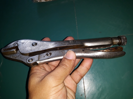 ขายคีมล็อกVISE GIRP 10R MADE IN USA. รุ่น3แถว มือสองสภาพดี