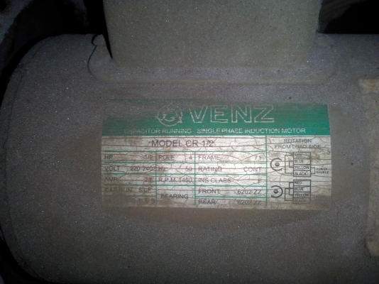 พัดลม Venz มือสอง มีสองตัวครับ 20 กับ 24 นิ้ว ขายด่วนครับไม่มีที่เก็บ