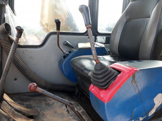 ขาย120-6โคมัสสุเอกสารเล่มทะเบียนรถสวยพ้อมใช้งานเครื่องเดิมปั้มเดิม