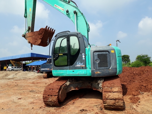 ขายโกเบลโก็200SR-8รถนอกสวยเดิมทั้งคัน เอกสารอินวอย เอวแนน่ โช่หน่า