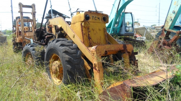 รถตักTCM 30,000 บาท