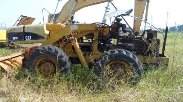 รถตักTCM 30,000 บาท