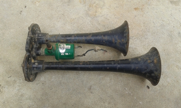 แตรลม 12 V