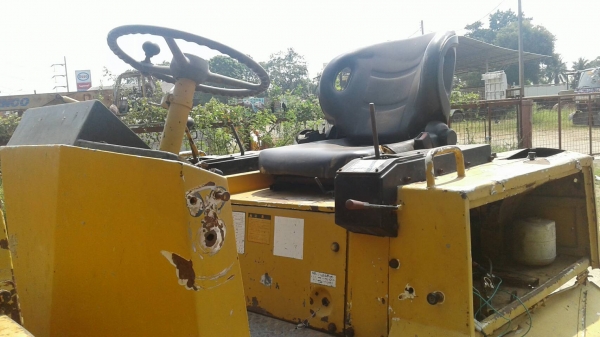 รถตัก KOMATSU WA30-2 รถพร้อมใช้งาน