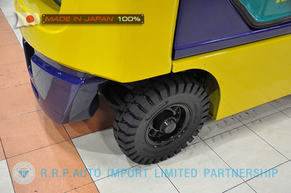 ขายรถโฟล์คลิฟท์มือสอง KOMATSU รุ่น FD15C-16-619696 นำเข้าจากประเทศญี่ปุ่น 100\% ไม่เคยใช้งานในไทย