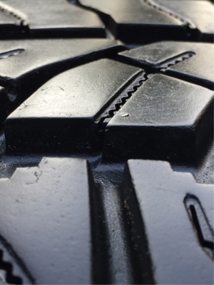 ยาง All Yokohama 265 60 18 ปี15 ดอกเต็ม ไม่มีปะ ไม่มีกินข้าง ไม่มีแตกลายงา ใช้ยาว ราคาไม่แพง ยาง All Yokohama 265 60 18 ปี15 ดอกเต็ม ไม่มีปะ ไม่มีกินข้าง ไม่มีแตกลายงา ใช้ยาว ราคาไม่แพง