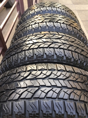 ยาง All Yokohama 265 60 18 ปี15 ดอกเต็ม ไม่มีปะ ไม่มีกินข้าง ไม่มีแตกลายงา ใช้ยาว ราคาไม่แพง ยาง All Yokohama 265 60 18 ปี15 ดอกเต็ม ไม่มีปะ ไม่มีกินข้าง ไม่มีแตกลายงา ใช้ยาว ราคาไม่แพง