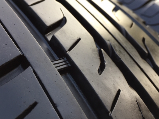 ยาง Dunlop 265 65 17 ปลายปี16 ดอกเต็ม ตุ่มครบ ไม่มีกินข้าง ใช้ยาว ราคาไม่แพง