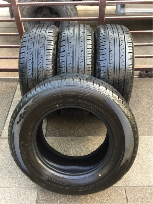 ยาง Dunlop 265 65 17 ปลายปี16 ดอกเต็ม ตุ่มครบ ไม่มีกินข้าง ใช้ยาว ราคาไม่แพง