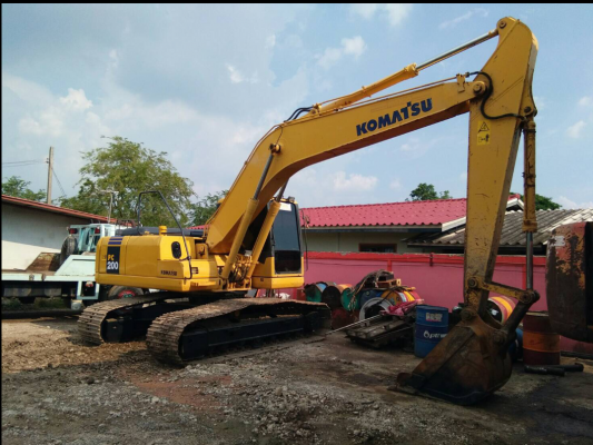บริการให้เช่ารถแบคโฮ PC120&amp;PC200