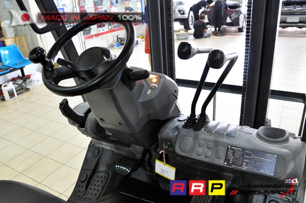 ขายรถโฟล์คลิฟท์มือสอง KOMATSU รุ่น FG15T-20-672584 นำเข้าจากประเทศญี่ปุ่น 100\% ไม่เคยใช้งานในไทย