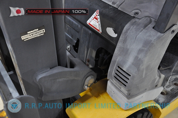 ขายรถโฟล์คลิฟท์มือสอง KOMATSU รุ่น FG15T-20-672584 นำเข้าจากประเทศญี่ปุ่น 100\% ไม่เคยใช้งานในไทย