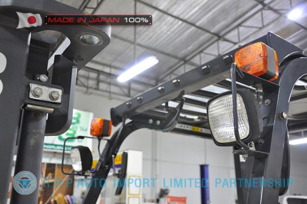 ขายรถโฟล์คลิฟท์มือสอง KOMATSU รุ่น FG15T-20-672584 นำเข้าจากประเทศญี่ปุ่น 100\% ไม่เคยใช้งานในไทย