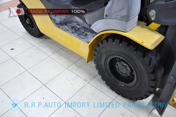 ขายรถโฟล์คลิฟท์มือสอง KOMATSU รุ่น FG15T-20-672584 นำเข้าจากประเทศญี่ปุ่น 100\% ไม่เคยใช้งานในไทย