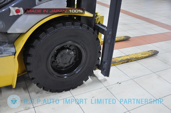 ขายรถโฟล์คลิฟท์มือสอง KOMATSU รุ่น FG15T-20-672584 นำเข้าจากประเทศญี่ปุ่น 100\% ไม่เคยใช้งานในไทย