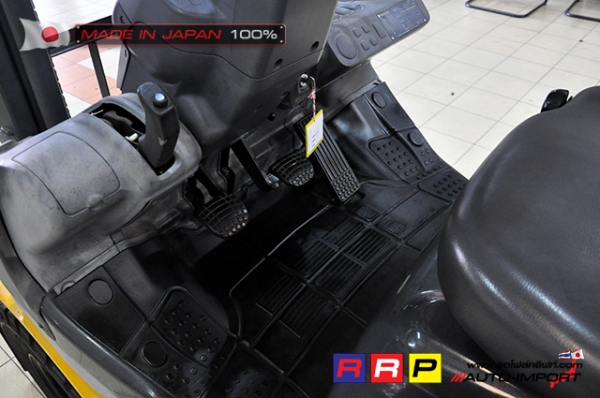 ขายรถโฟล์คลิฟท์มือสอง KOMATSU รุ่น FG15T-20-672584 นำเข้าจากประเทศญี่ปุ่น 100\% ไม่เคยใช้งานในไทย