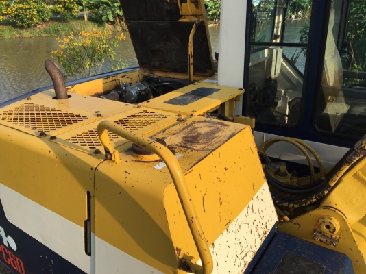 ขายด่วน!! Komatsu PC60-6 รถนำเข้าค่ะ