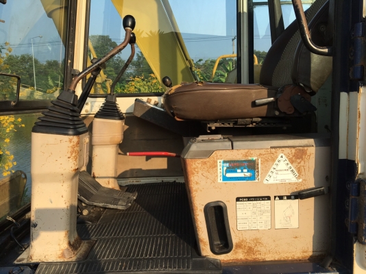 ขายด่วน!! Komatsu PC60-6 รถนำเข้าค่ะ