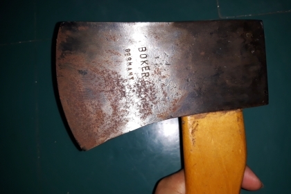 ขายขวานขนาด2ปอน BOKER MADE IN GERMANY.มือสองสภาพดีคม