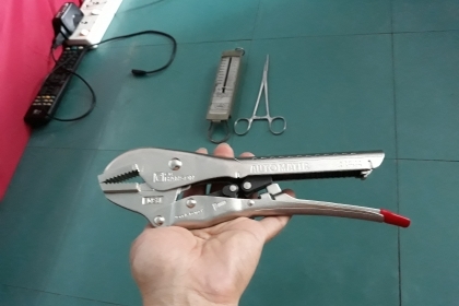 ขายคีมล็อก AUTO