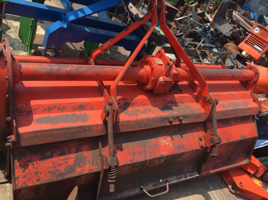 โรตารี่ตราช้าง 1.8 เมตรงามๆสีสันเดิมโรงงาน สภาพสมบูรณ์มาก ยอยครบ โรตารี่ตราช้าง 1.8 เมตรงามๆสีสันเดิมโรงงาน สภาพสมบูรณ์มาก ยอยครบ