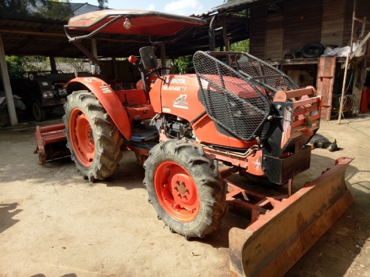 ขายรถไถ M6040SU