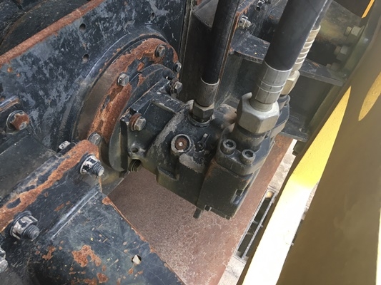 19ตัน BOMAG : BW219D-4 ปี2007  0988585524 สามภพครับ