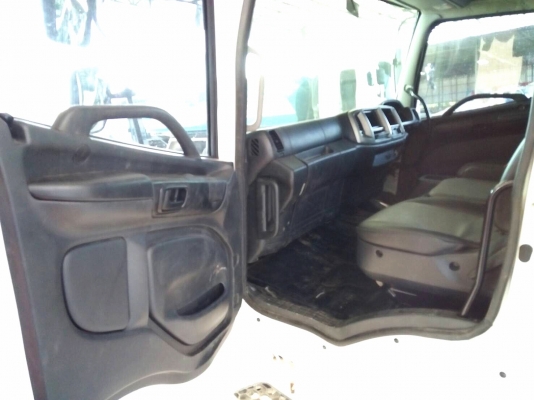 หัวรถHinoเมก้าซีรี500วิคเตอร์ หัวรถHinoเมก้าซีรี500วิคเตอร์