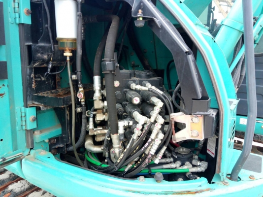 KOBELCO : SK135SR-2#YY06 ปี2010 นำเข้าตรงจากญี่ปุ่นครับ 0988585524 สามภพครับ KOBELCO : SK135SR-2#YY06 ปี2010 นำเข้าตรงจากญี่ปุ่นครับ 0988585524 สามภพครับ