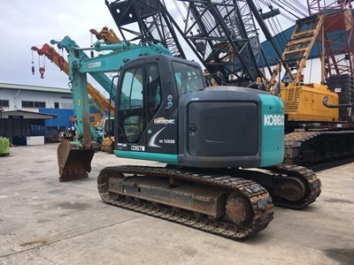KOBELCO : SK135SR-2#YY06 ปี2010 นำเข้าตรงจากญี่ปุ่นครับ 0988585524 สามภพครับ KOBELCO : SK135SR-2#YY06 ปี2010 นำเข้าตรงจากญี่ปุ่นครับ 0988585524 สามภพครับ