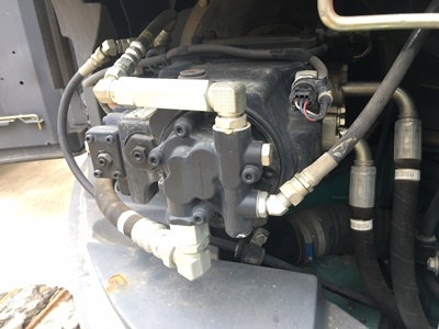 KOBELCO : SK135SR-2#YY06 ปี2010 นำเข้าตรงจากญี่ปุ่นครับ 0988585524 สามภพครับ KOBELCO : SK135SR-2#YY06 ปี2010 นำเข้าตรงจากญี่ปุ่นครับ 0988585524 สามภพครับ