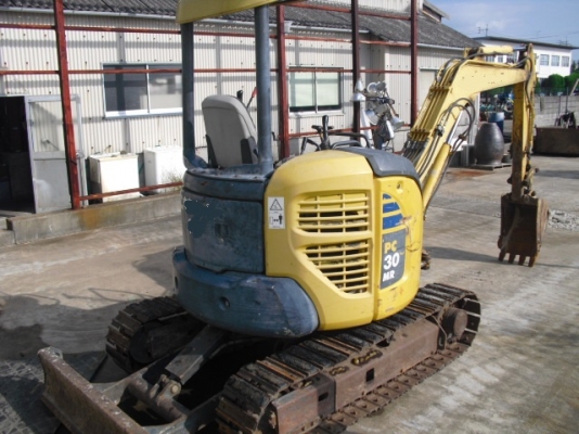 (ถึงไทยเร็วๆนี้ครับ) PC30MR-2 #22XXX 2862ชม. ปี2004 นำเข้าตรงจากญี่ปุ่น 0988585524 สามภพครับ (ถึงไทยเร็วๆนี้ครับ) PC30MR-2 #22XXX 2862ชม. ปี2004 นำเข้าตรงจากญี่ปุ่น 0988585524 สามภพครับ