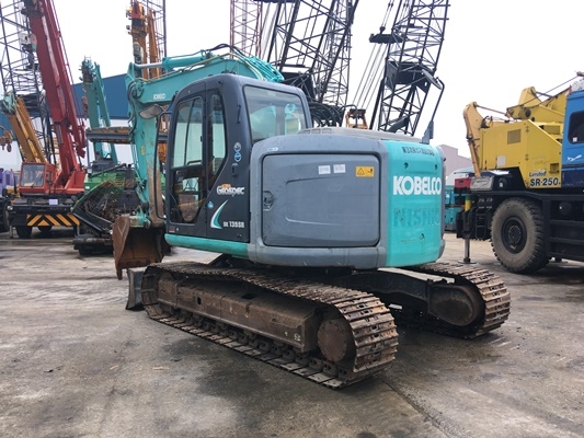 KOBELCO : SK135SR-2#YY05 ปี2008 5,080ชม.นำเข้าตรจากญี่ปุ่นครับ