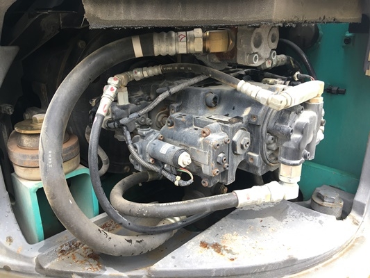 KOBELCO : SK135SR-2#YY05 ปี2008 5,080ชม.นำเข้าตรจากญี่ปุ่นครับ