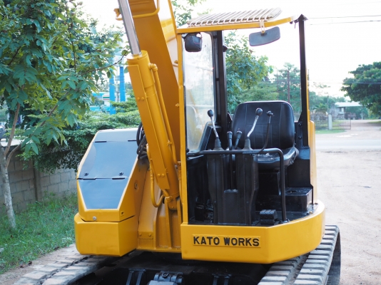 ต้องการขายด่วนๆ 295,000บาท เก่านอก KATO HD50UR มีเอกสารแจ้งจำหน่าย