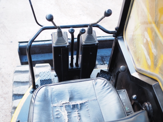 ต้องการขายด่วนๆ 295,000บาท เก่านอก KATO HD50UR มีเอกสารแจ้งจำหน่าย