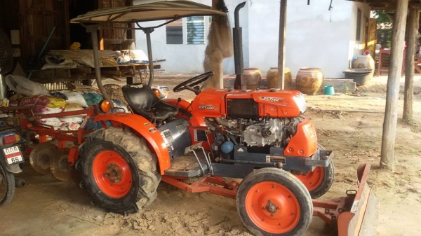 krt140 plus ระบบพร้อมใช้ ระบบไฮโดรลิคสมบูรณ์ ล้อเหล็กกันจม