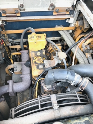 ขายรถตักKOMATSUรุ่นWA30-2นำเข้าญี่ปุ่นไม่เคยใช้งานในไทย เอวอ่อน  เครื่องดีเซล3สูบ สภาพดีพร้อมใช้งาน  081-8302909 จิรโรจน์ Line  :  jiraroj2909