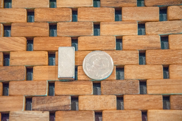 ฝากขาย แม่เหล็ก Neodymium แท้ครับ