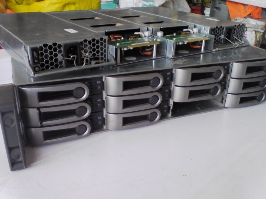 Rack PROMISE VTrack M310P 2U พร้อมอุปกรณ์ Rack PROMISE VTrack M310P 2U พร้อมอุปกรณ์