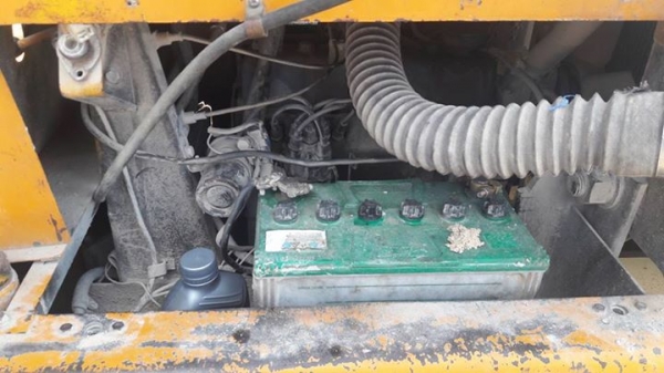 รถตักล้อยาง