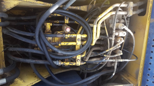 ขาย KOBELCO SK-200 m-3 ยุตานิ สภาพเก่านอก พร้อมใช้งาน