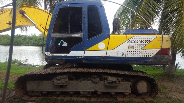 ขาย KOBELCO SK-200 m-3 ยุตานิ สภาพเก่านอก พร้อมใช้งาน