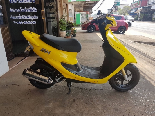 ขายครับ HONDA DIO ZX35 เก็บงานใหม่ทั้งคัน แต่งล้นๆ สตาร์ท 2ระบบ ราคา 31900 บาท ส่งได้ทั่วไทยคับ รายก